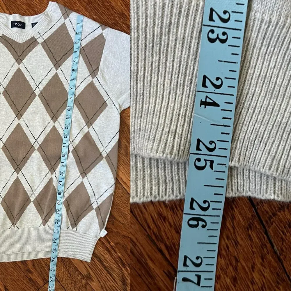 Y2K Vintage IZOD Argyle Sweater Size M Men VNeck Gray Tan Cotton Academia Preppy